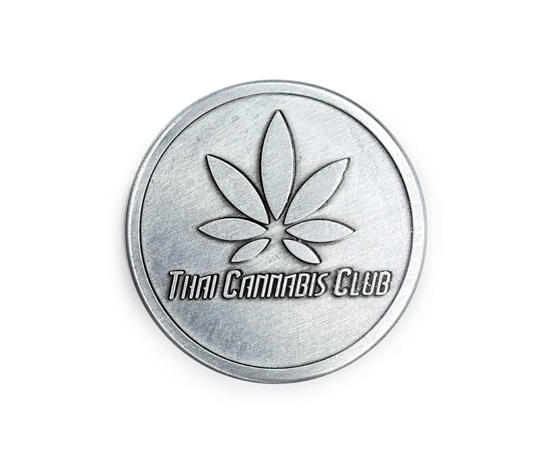 เครื่องบดสมุนไพรเหล็ก