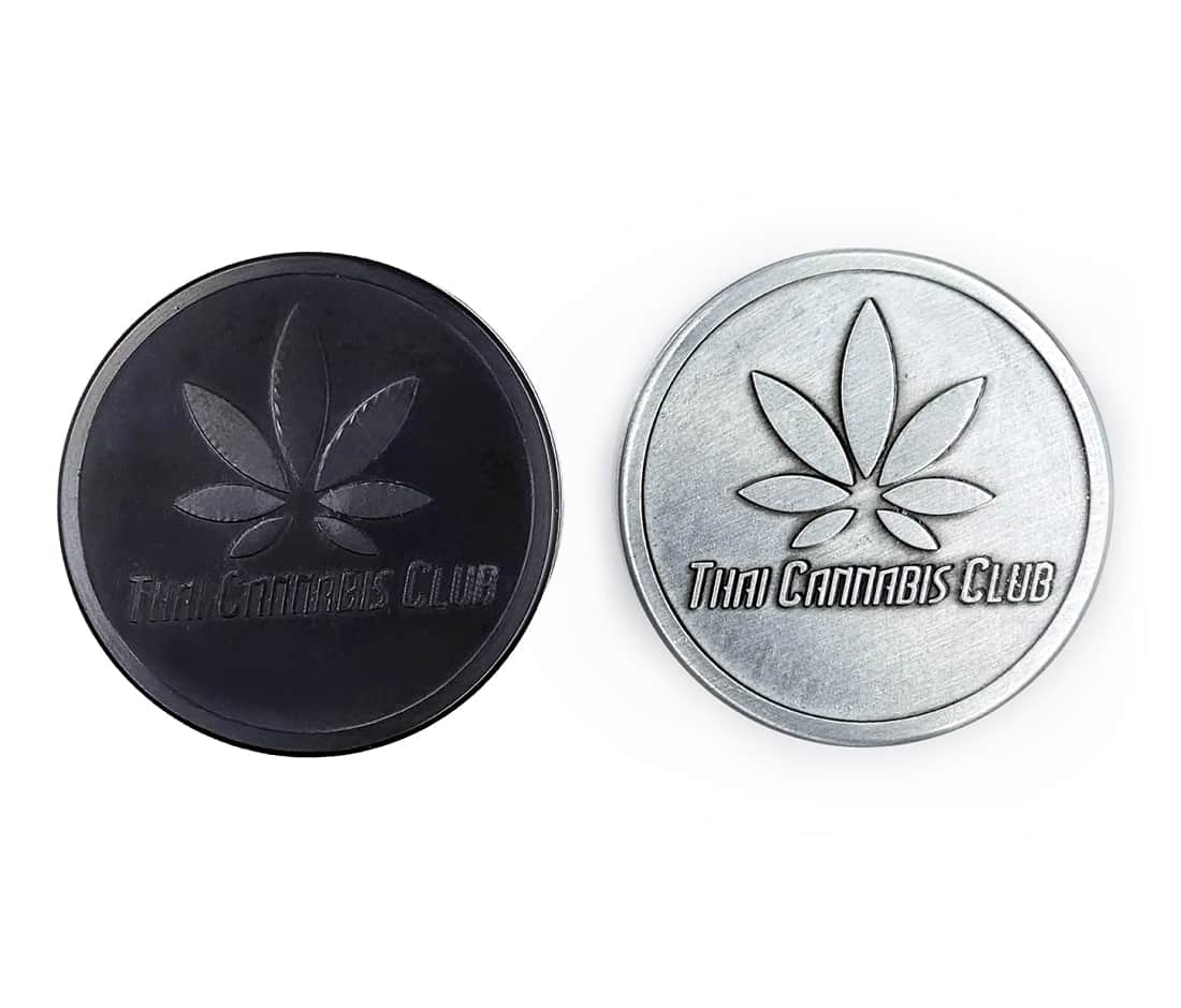 เครื่องบดสมุนไพรเหล็ก